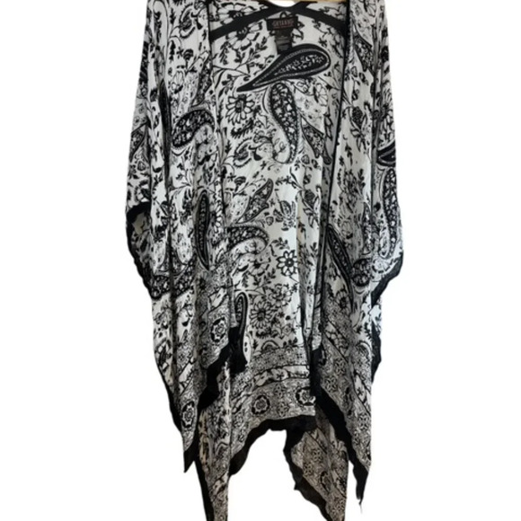 Shyanne Womens Kimono Black & White Western Wear It Mean It One Size Concert - Picture 2 of 6